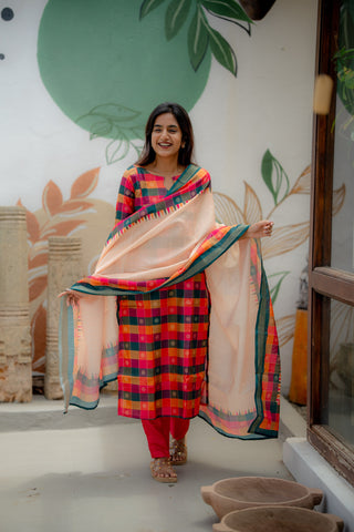 MAYIL | MATERNITY KURTI SET