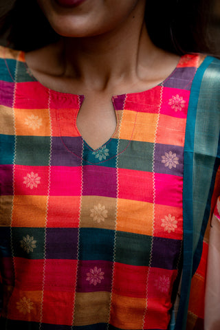 MAYIL | MATERNITY KURTI SET