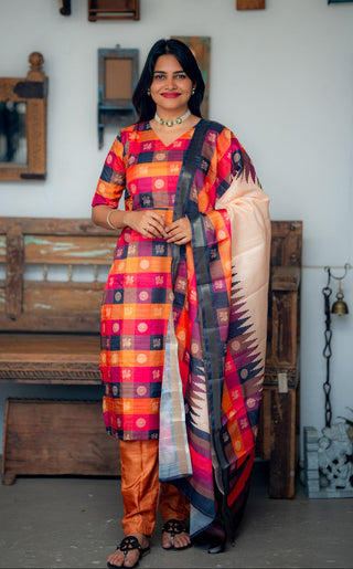 KUYIL | MATERNITY KURTI SET