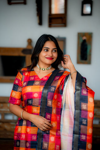 KUYIL | MATERNITY KURTI SET