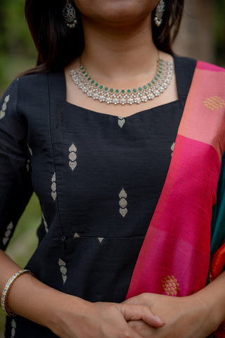 AVANTHIKA | MATERNITY KURTI SET
