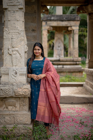 VIYAANI | MATERNITY KURTI SET