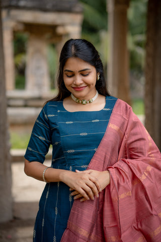 VIYAANI | MATERNITY KURTI SET