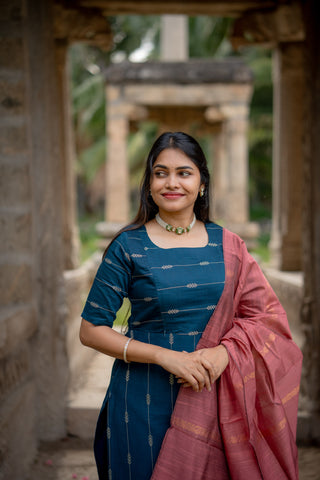 VIYAANI | MATERNITY KURTI SET
