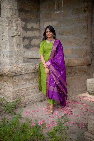 SAMAIRA | MATERNITY KURTI SET