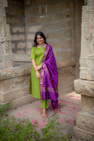 SAMAIRA | MATERNITY KURTI SET