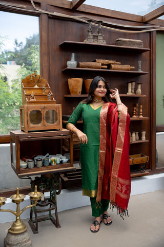 PAAVAI | MATERNITY KURTI SET