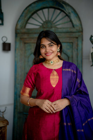MEGHNA | MATERNITY KURTI SET