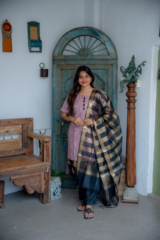QUILY | MATERNITY KURTI SET