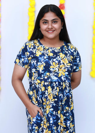 BLUE YELLOW FLORA | ZIPLESS MATERNITY MAXI-SHORT SLEEVES | FULL LENGTH MAXI