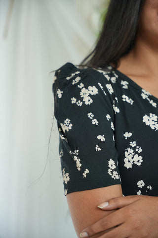 BLACK FLOWERS | NON-FEEDING MAXI – PUFF SLEEVES | FULL LENGTH MAXI