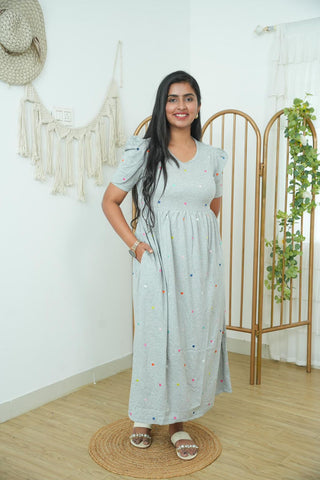 GREY COLOURFUL HEART | NON-FEEDING MAXI – PUFF SLEEVES | FULL LENGTH MAXI