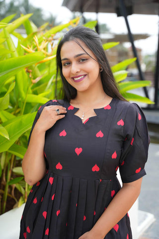 BLACK RED HEART | MATERNITY MAXI ANKLE LENGTH