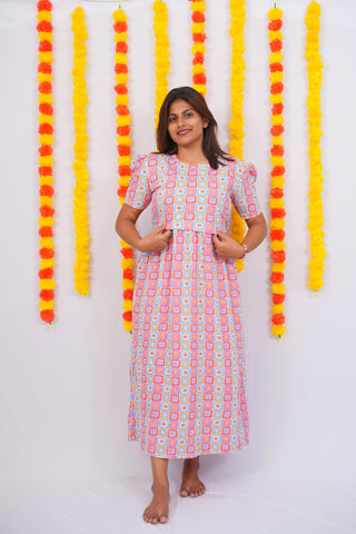 CHECKED KOLLAM | ZIPLESS MATERNITY MAXI-PUFF SLEEVES | ANKLE LENGTH MAXI