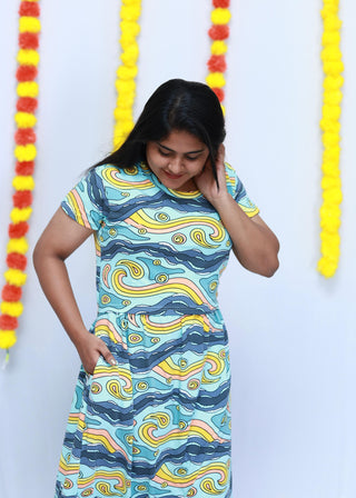 OCEAN WAVES | ZIPLESS MATERNITY MAXI-SHORT SLEEVES | ANKLE LENGTH MAXI