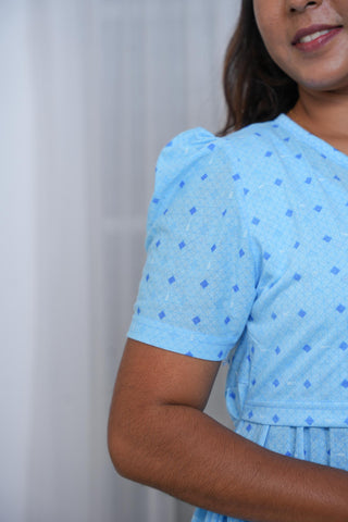 GEOMETRIC BLUE | ZIPLESS MATERNITY MAXI-PUFF SLEEVES | FULL LENGTH MAXI