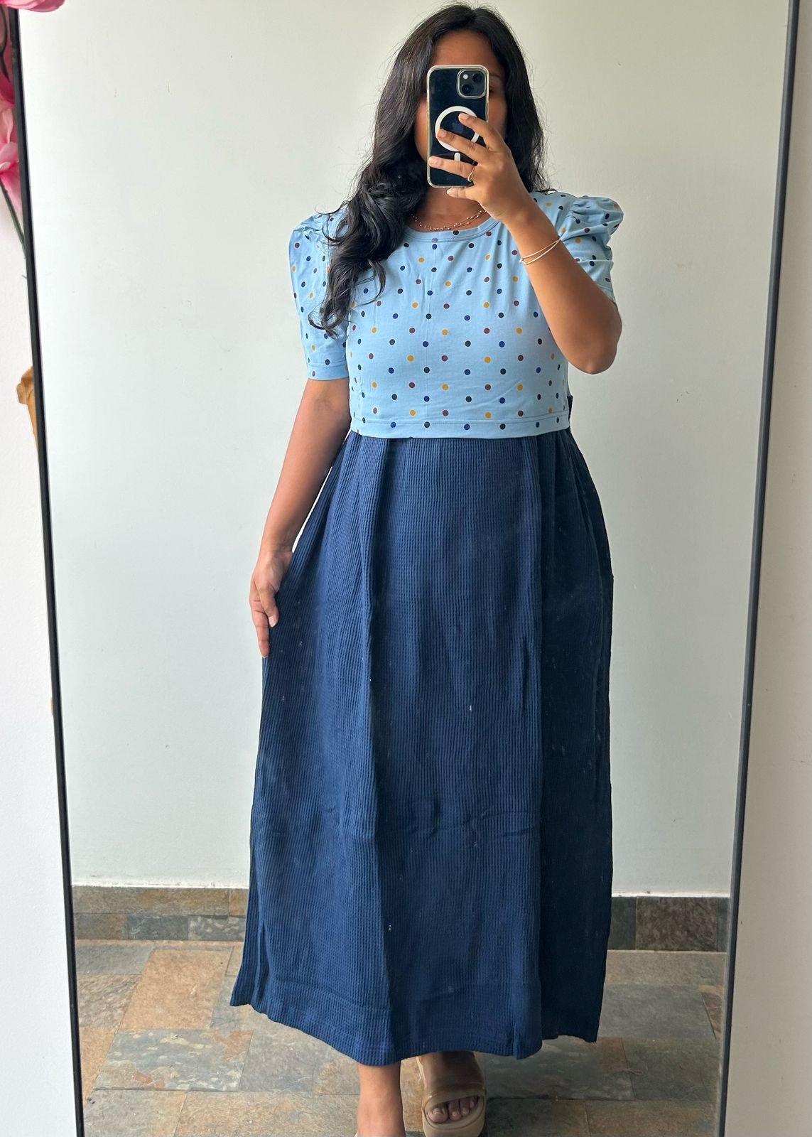 BLUE DOTS DOUBLE SHADE (THICK) | ZIPLESS MATERNITY MAXI-PUFF SLEEVES | FULL LENGTH MAXI
